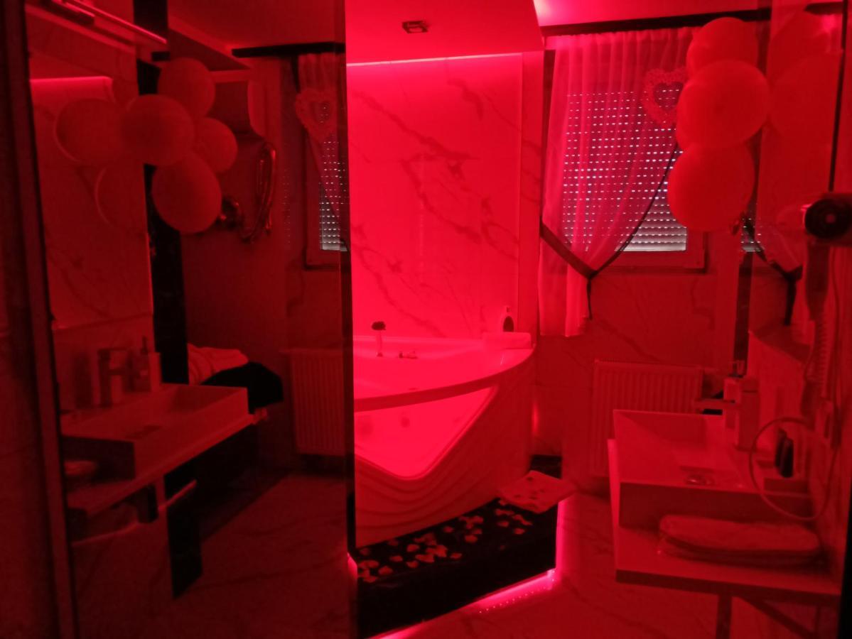 Pokoje Hotelowe Nad Zalewem Siedlce Ngoại thất bức ảnh